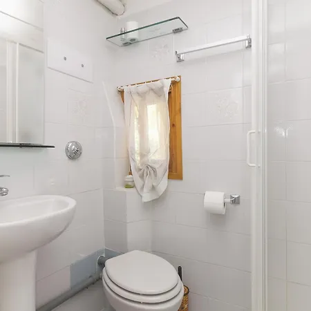Calle Sacrestia Apartamento Veneza
